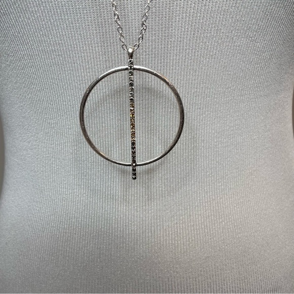 Marlyn Schiff Long Statement Necklace Silver Tone Chain with Circle Pendant - Picture 2 of 4